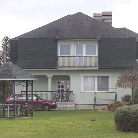 Orwa Apartmanok - Cedrus Koez Zalakaros Eksteriør billede
